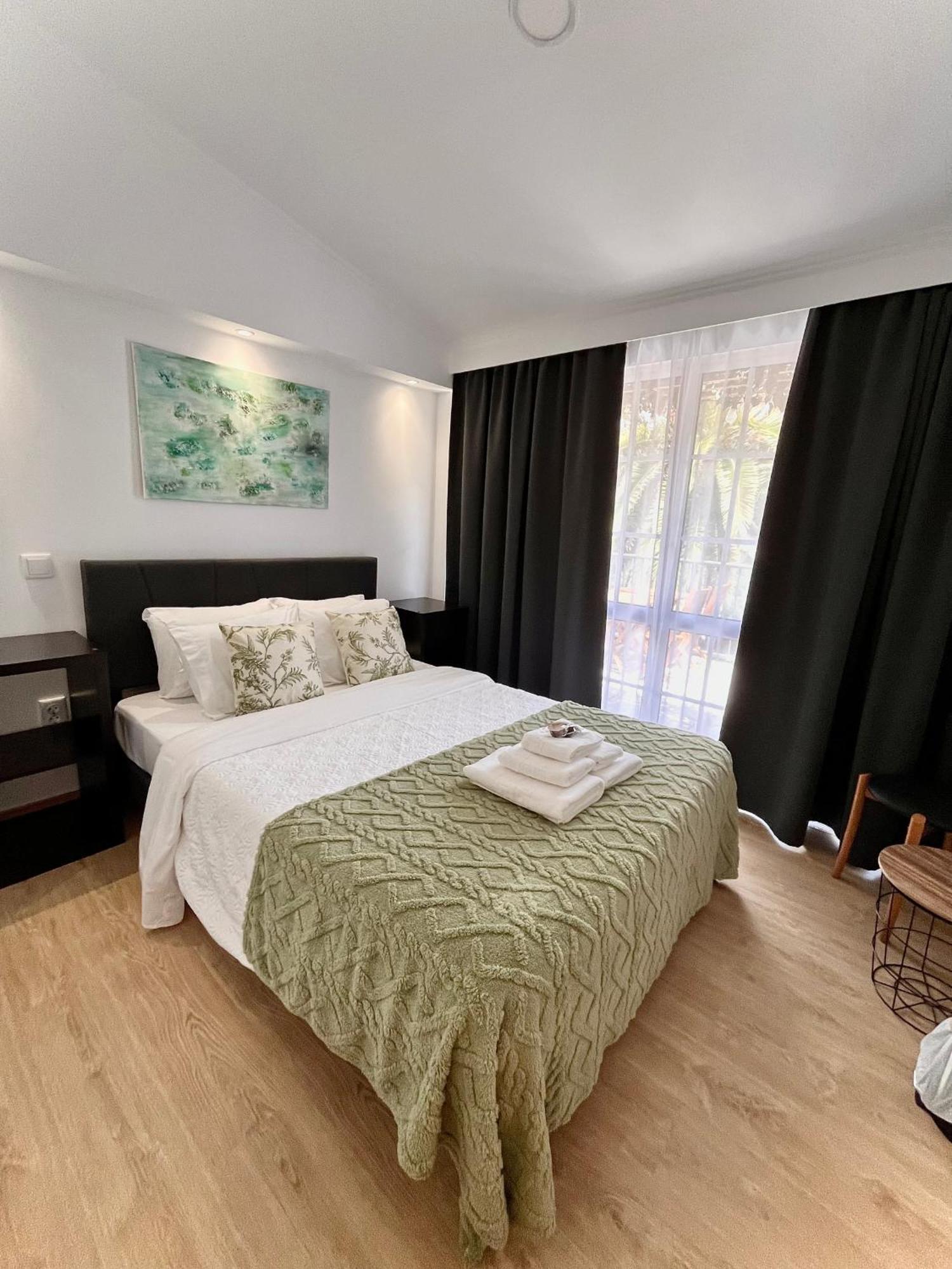 Gardens Guest House São Vicente 客房 照片