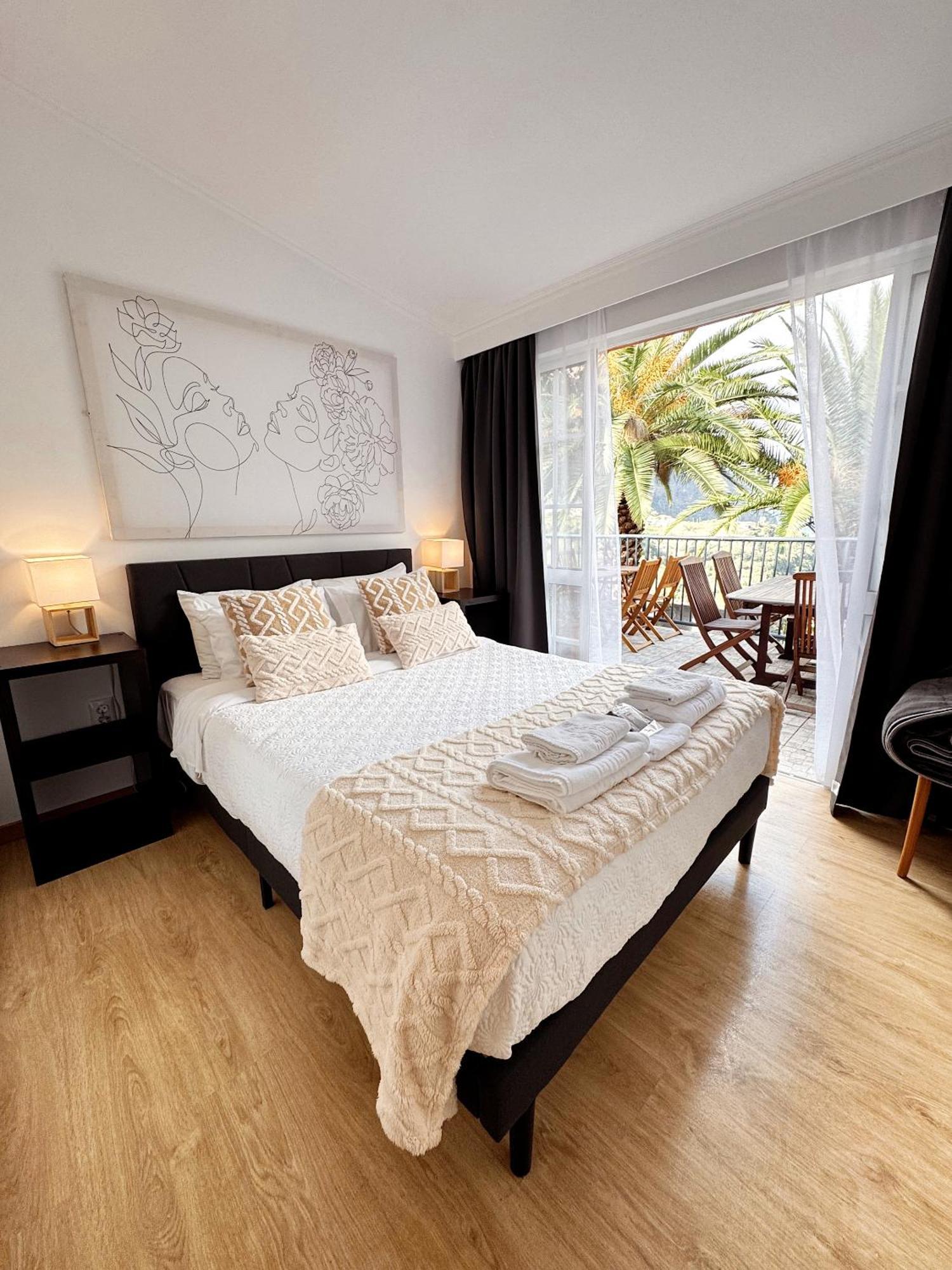 Gardens Guest House São Vicente 外观 照片